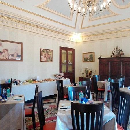 Palazzo Diamante Hotel Calascio Kültér fotó