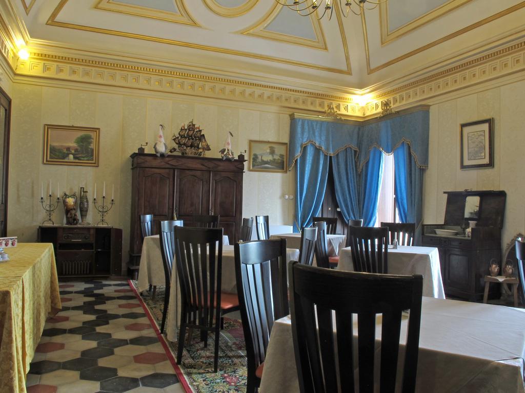 Palazzo Diamante Hotel Calascio Kültér fotó