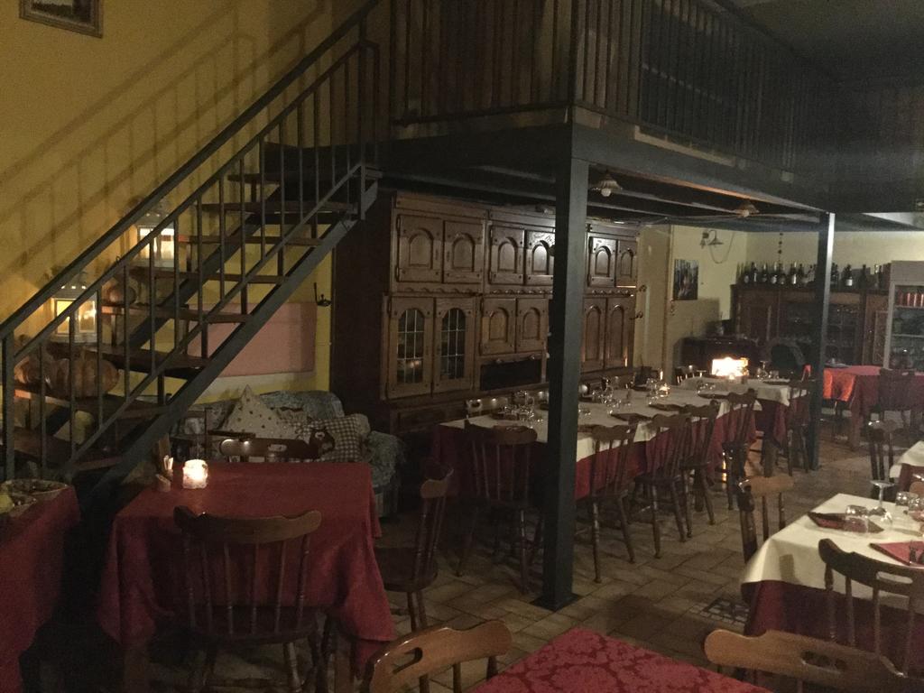 Palazzo Diamante Hotel Calascio Kültér fotó